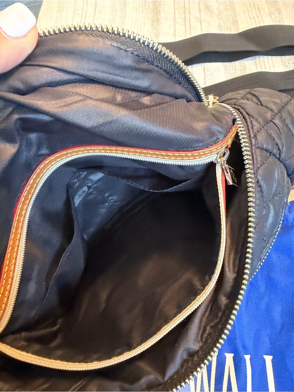 MZ Wallace: Crossbody Sling Bag - Black Recycled GUC - Picture 10 of 16